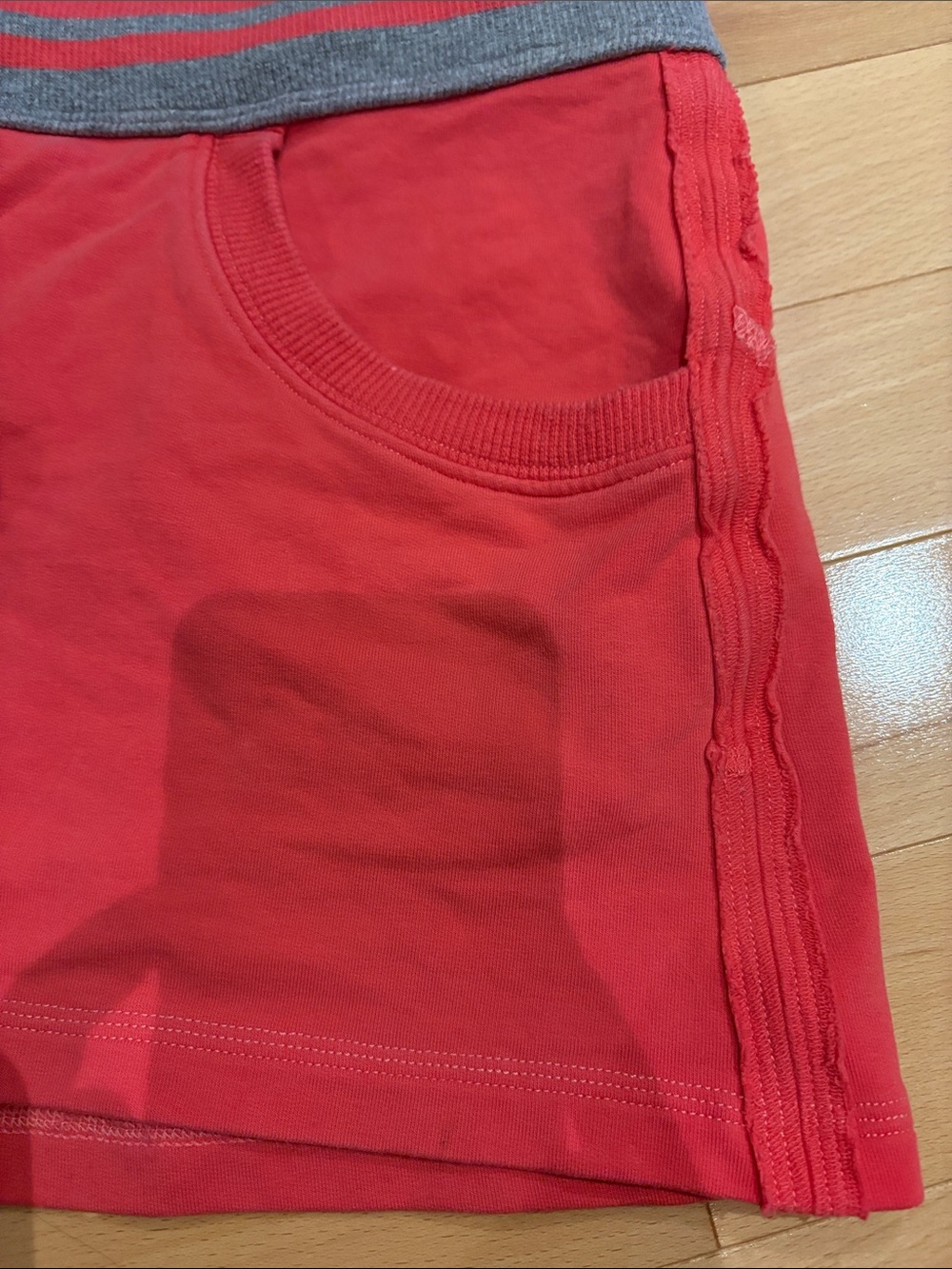 Lululemon Athletica Coral Pink Terry Mini Skirt with Gray Waistband - size 8 - Picture 5 of 16